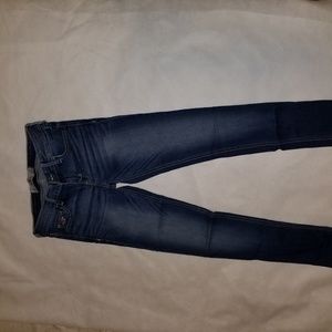 Hollister light/medium rinse jean